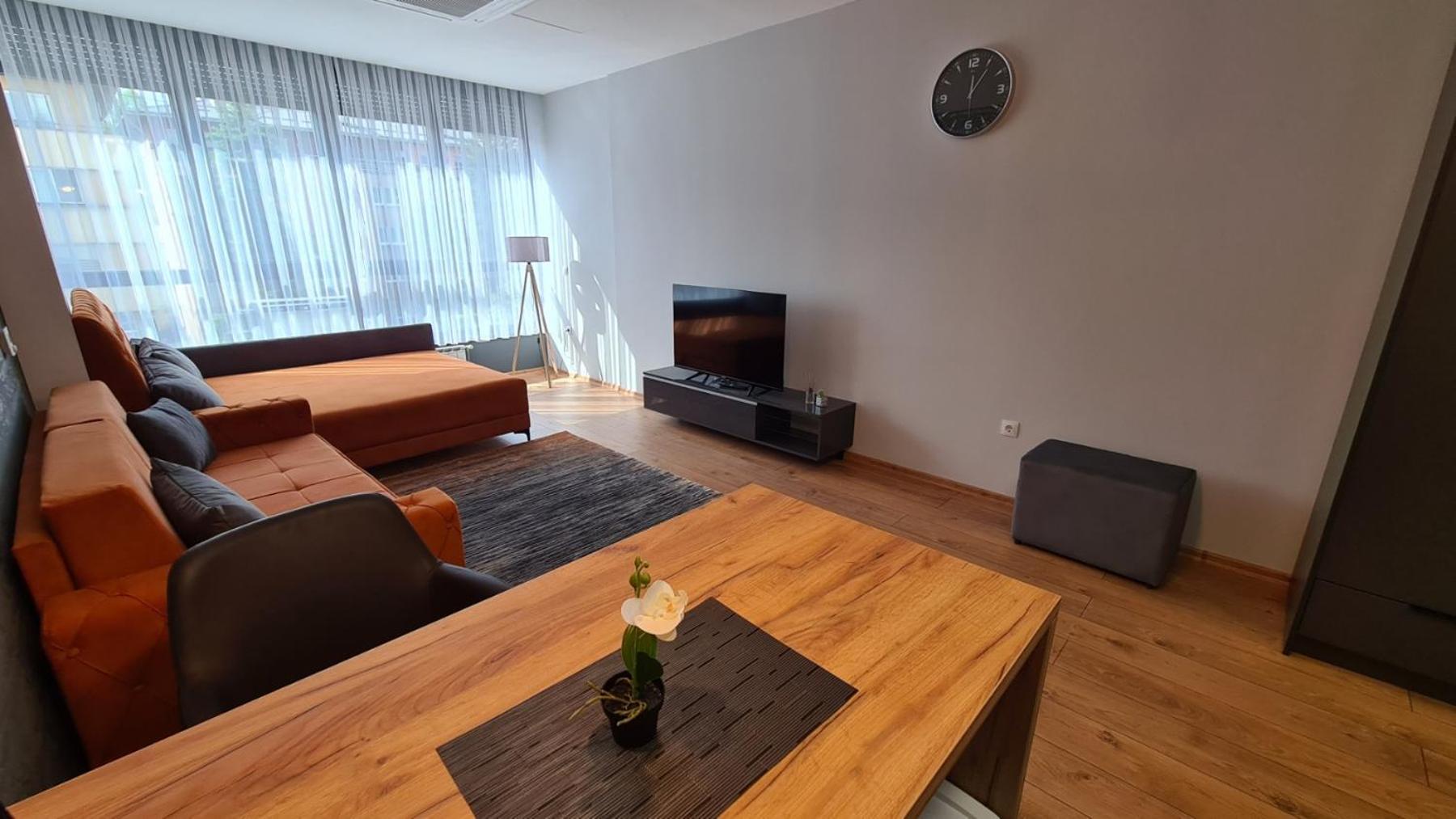 Hotel Kakanj エクステリア 写真